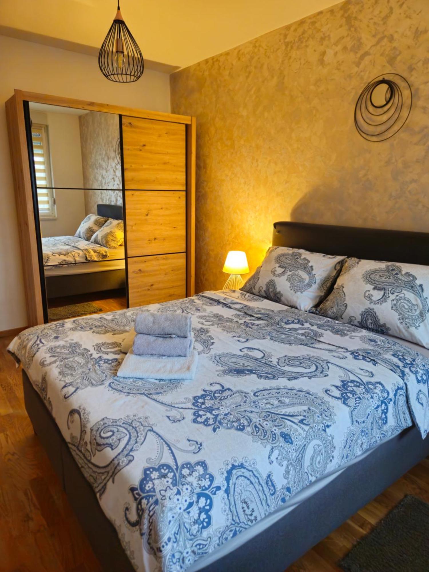 Apartment Ela Szabadka Kültér fotó